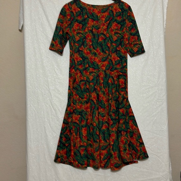 Lularoe Amelia dress. Red orange and green leaves. Size XL - Picture 1 of 6